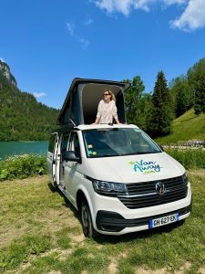 Van Life en Haute-Savoie Van Away california spot Annecy blog
