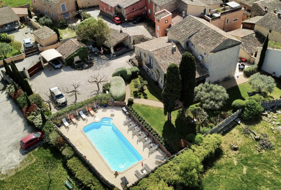 Bastide et Gîte des demoiselles Roussillon