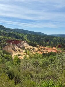 visiter le luberon colorado provencal