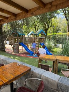 sunset beach restaurant kids friendly à annecy