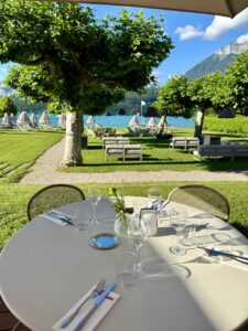 restaurant lac d'annecy les parasols petit Létraz