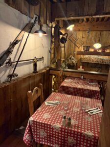 restaurant savoyard annecy mamie lise